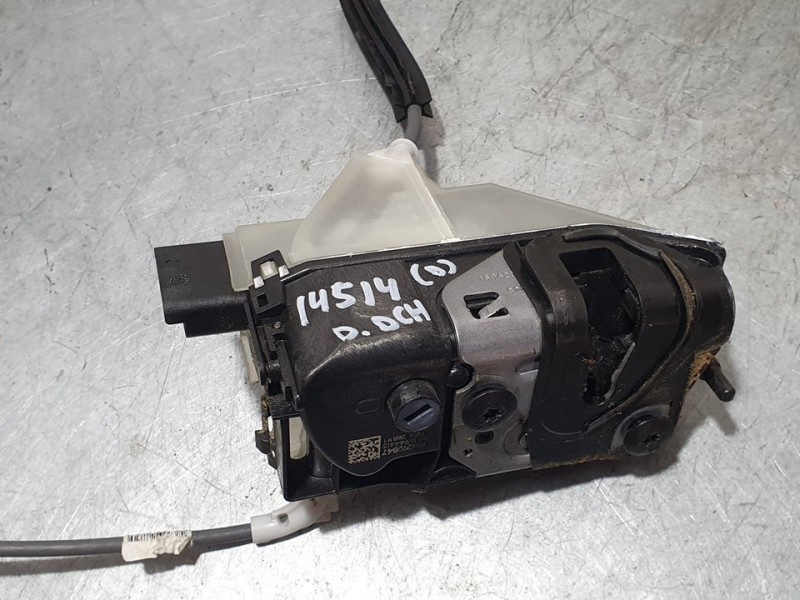 Recambio de cerradura puerta delantera derecha para opel corsa f edition referencia OEM IAM 16944413  ELECTRICO 6 PINES