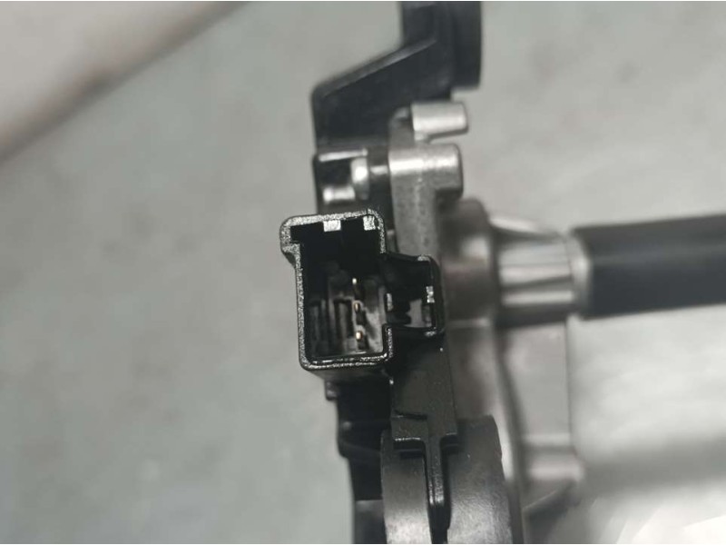 Recambio de motor limpia trasero para ford focus lim. (cb8) titanium referencia OEM IAM BV6117K441A 0390201205 BOSCH