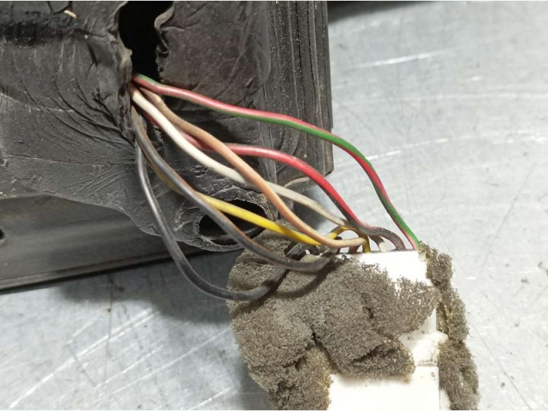 Recambio de retrovisor derecho para ford ka (ccu) titanium referencia OEM IAM 5203003  ELECTRICO