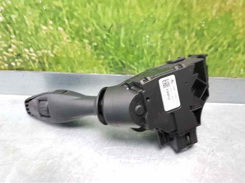 Recambio de mando limpia para ford fiesta (ccn) trend referencia OEM IAM 8A6T17A553AC  