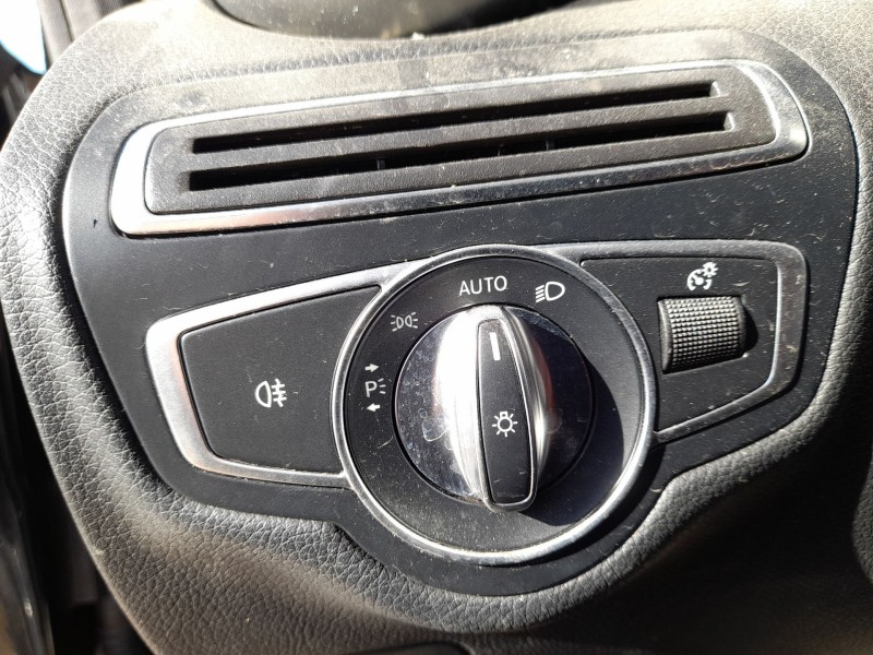 Recambio de mando luces para mercedes-benz clase c descapotable (a205) c 220 d (205.404) referencia OEM IAM A2059051810  