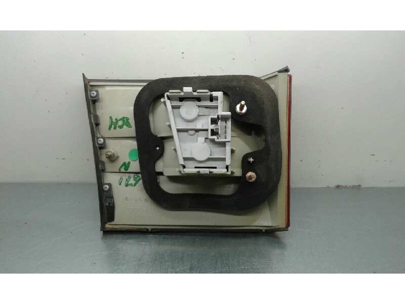 Recambio de piloto trasero derecho para lancia kappa berlina 2.4 turbodiesel referencia OEM IAM   INTERIOR