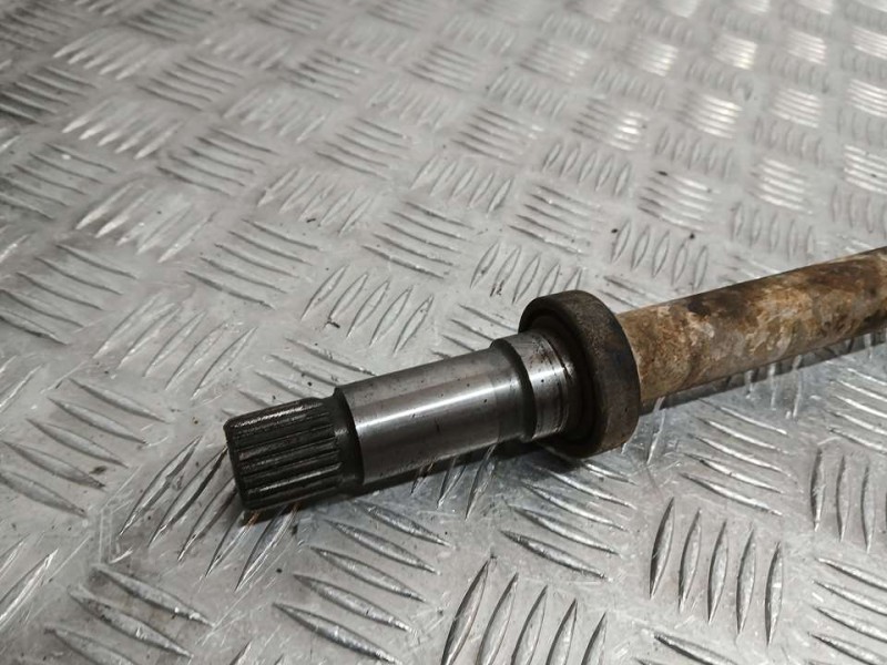 Recambio de transmision delantera derecha para peugeot 206 berlina xr referencia OEM IAM 3273CQ  