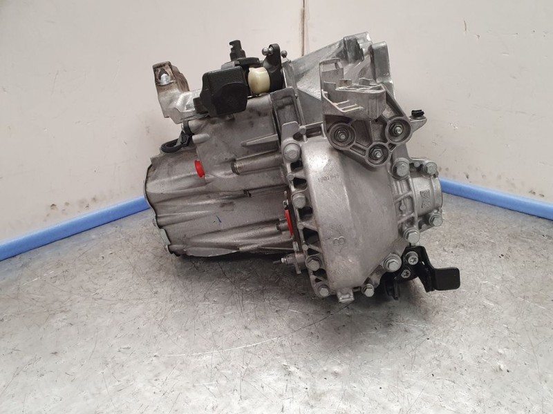 Recambio de caja cambios para peugeot 308 sw allure referencia OEM IAM 20MB53 0945574 6VELOCIDADES