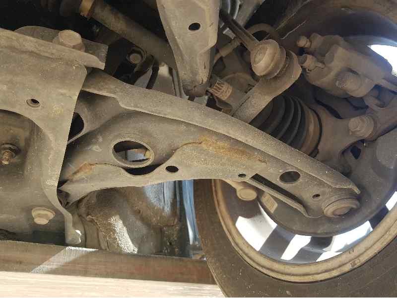 Recambio de brazo suspension inferior delantero izquierdo para toyota yaris active referencia OEM IAM 4806909041  