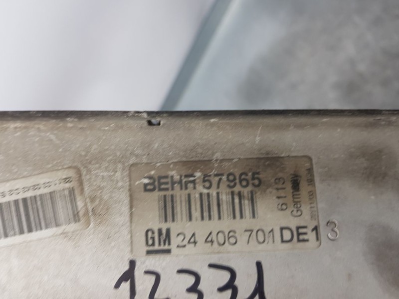 Recambio de intercooler para opel astra g berlina sport referencia OEM IAM 24406701 57965 BEHR