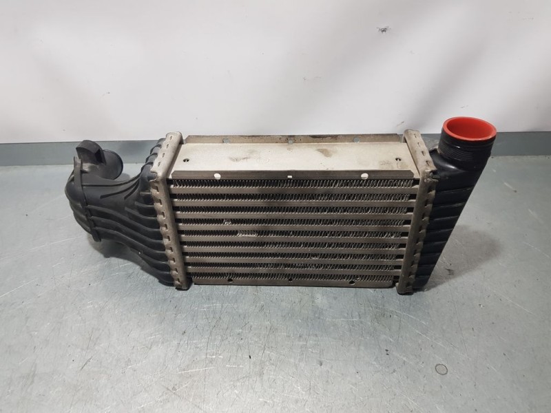 Recambio de intercooler para opel astra g berlina sport referencia OEM IAM 24406701 57965 BEHR