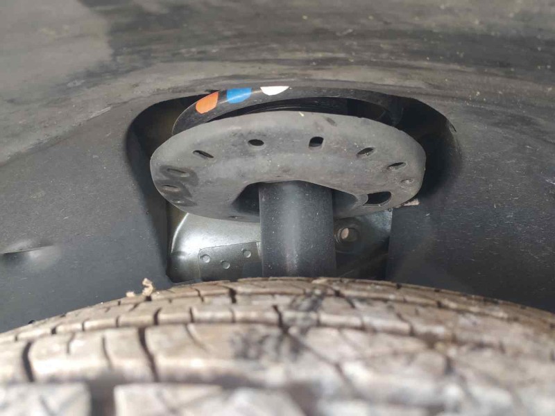 Recambio de amortiguador delantero izquierdo para peugeot 2008 (p1) allure referencia OEM IAM 9836654780  