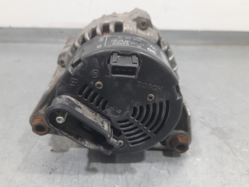 Recambio de alternador para bmw 3 (e46) 316 i referencia OEM IAM 7509100G2 0123325015 BOSCH