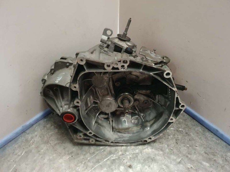 Recambio de caja cambios para peugeot 5008 active referencia OEM IAM 20EA07 1323644 6VELOCIDADES