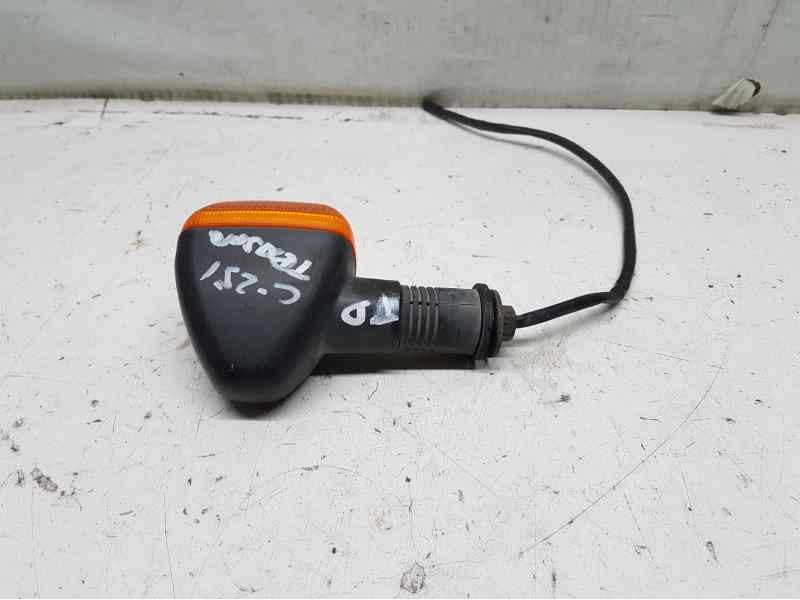 Recambio de piloto trasero derecho para suzuki xy650 referencia OEM IAM   