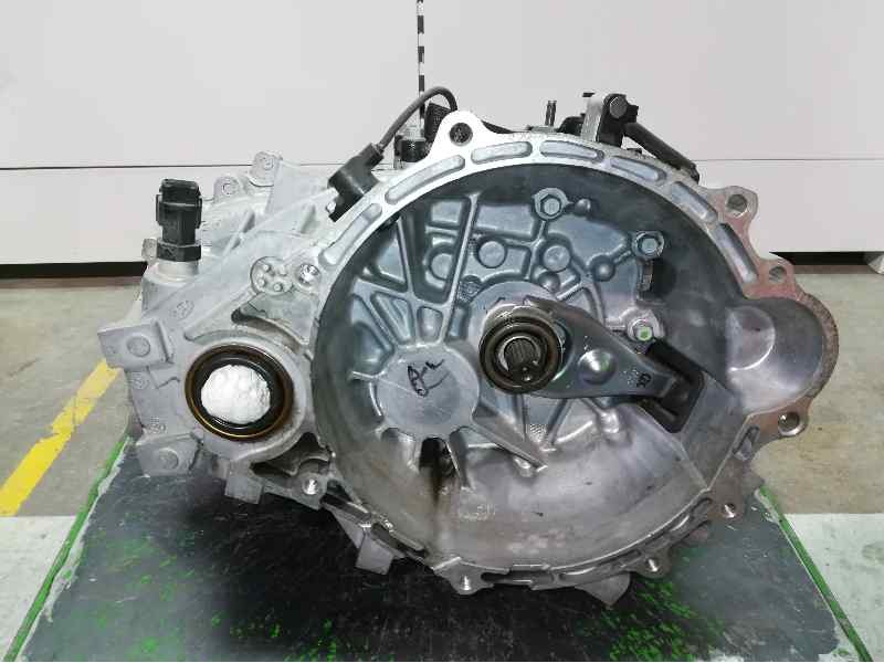 Recambio de caja cambios para hyundai i20 classic referencia OEM IAM VCM50A 82072901 5 VELOCIDADES