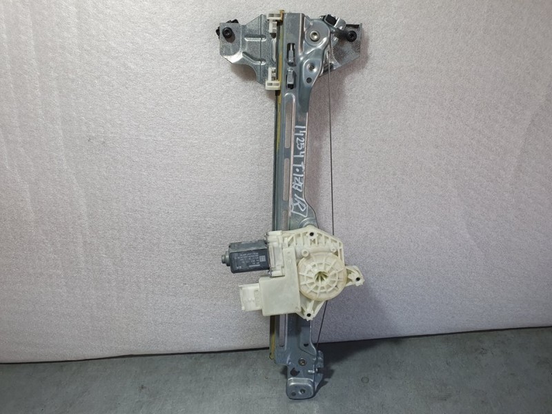 Recambio de elevalunas trasero izquierdo para peugeot 308 sw allure referencia OEM IAM 9826030480  ELECTRICO 6 PINES