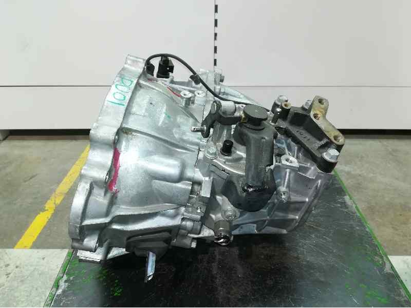 Recambio de caja cambios para hyundai i20 classic referencia OEM IAM VCM50A 82072901 5 VELOCIDADES