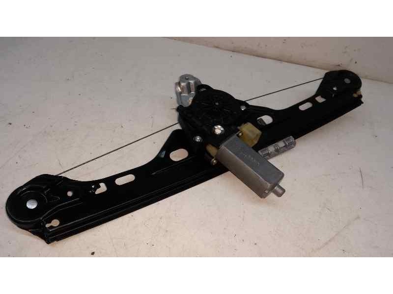 Recambio de elevalunas trasero izquierdo para mercedes-benz clase c (w203) berlina 270 cdi (203.016) referencia OEM IAM  6 PINS 