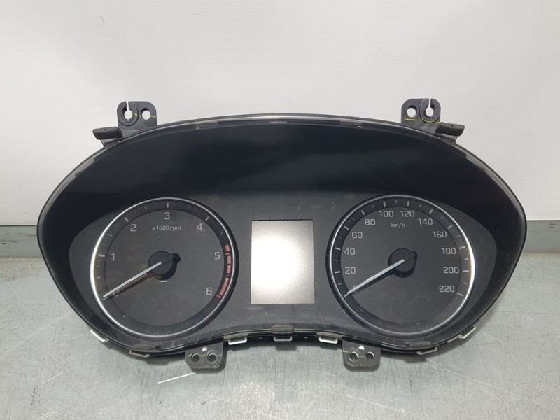 Recambio de cuadro instrumentos para hyundai i20 active trend referencia OEM IAM 94003C8072 A2C1215900001 CONTINENTAL