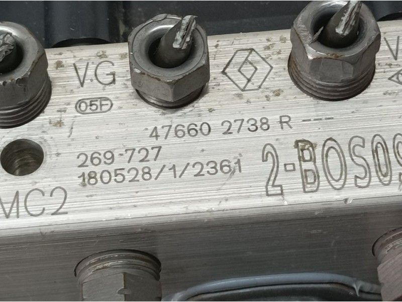 Recambio de abs para dacia duster ii prestige 4wd referencia OEM IAM 269727  