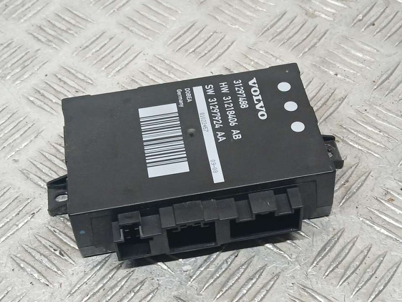 Recambio de modulo electronico para volvo xc60 kinetic 2wd referencia OEM IAM 31297488 31518406AB MODULO CIERRE PORTON