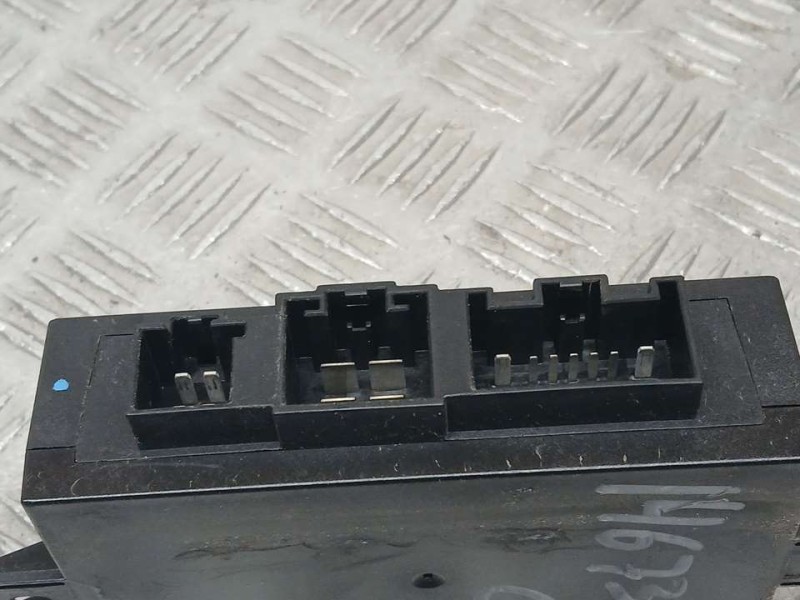 Recambio de modulo electronico para volvo xc60 kinetic 2wd referencia OEM IAM 31297488 31518406AB MODULO CIERRE PORTON