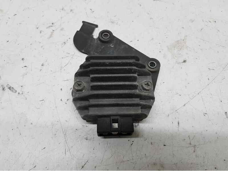 Recambio de modulo electronico para suzuki xy650 referencia OEM IAM SH640D12  
