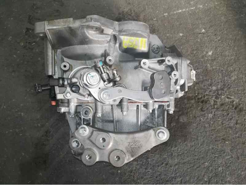 Recambio de caja cambios para opel corsa e color edition ecoflex referencia OEM IAM M20OLKU 3722KA7 6 VELOCIDADES