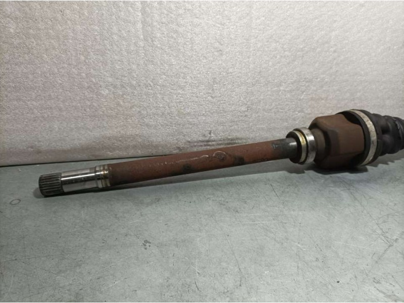 Recambio de transmision delantera derecha para peugeot 5008 active referencia OEM IAM 9661107480  