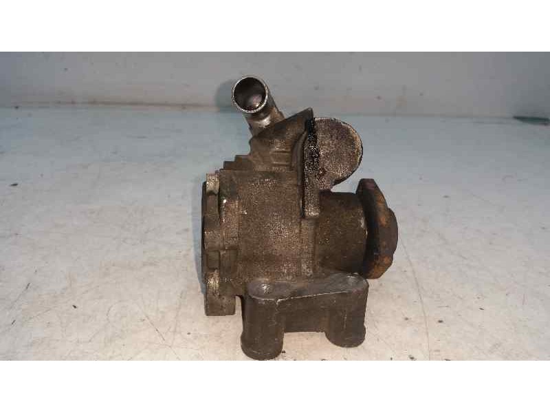 Recambio de bomba direccion para mercedes-benz clase c (w203) berlina 270 cdi (203.016) referencia OEM IAM   REF. BORRADA