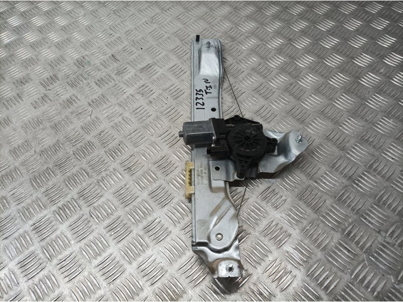 Recambio de elevalunas trasero izquierdo para dacia duster ii prestige 4wd referencia OEM IAM 827210622R  ELECTRICO 2 PINS