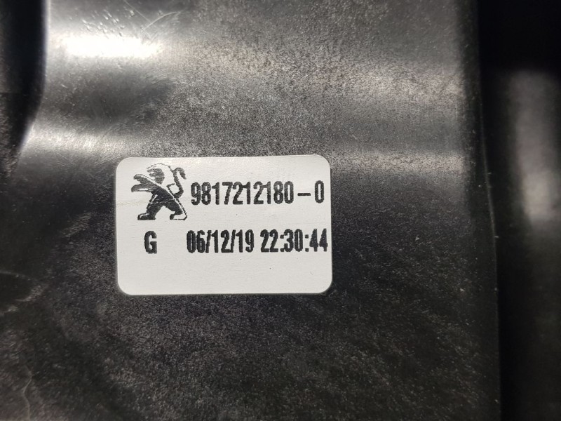 Recambio de elevalunas delantero izquierdo para peugeot partner kasten furgon referencia OEM IAM 9817212180 2 PINS ELECTRICO 2 P