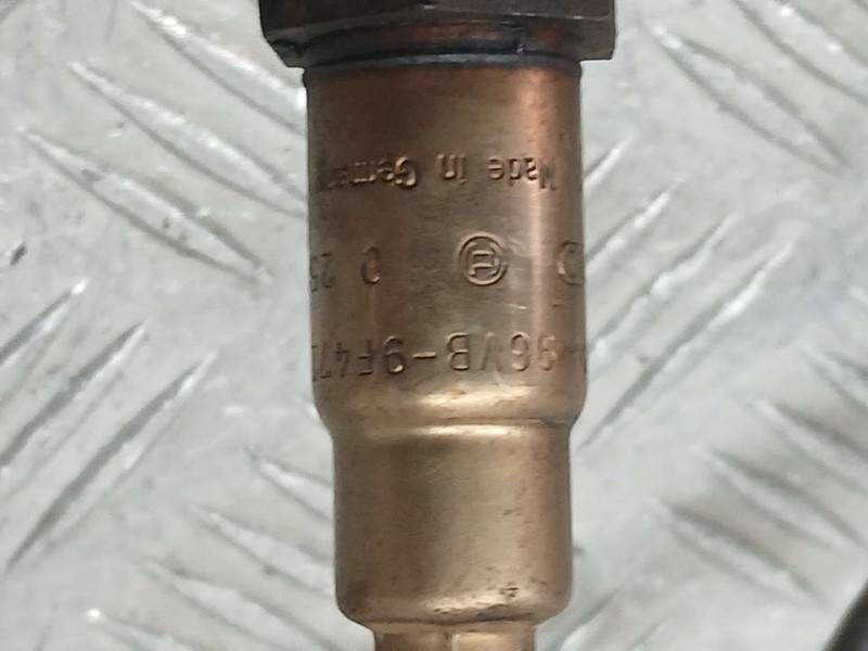 Recambio de sonda lambda para ford fiesta berlina quarz referencia OEM IAM 96VB9F472DA 0258006022017 BOSCH