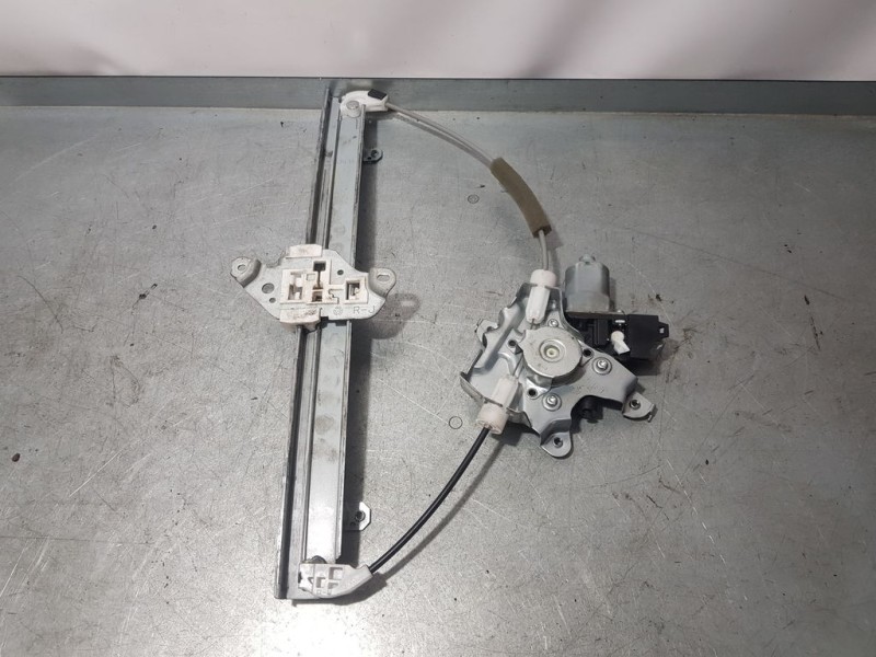 Recambio de elevalunas delantero derecho para nissan juke (f15) acenta referencia OEM IAM  2 PINS ELECTRICO 2 PINS