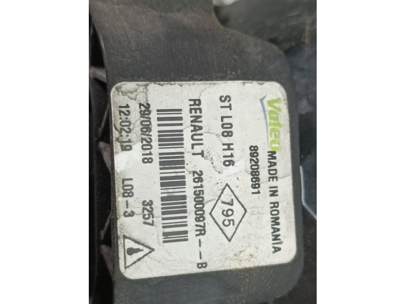 Recambio de faro antiniebla izquierdo para dacia duster ii prestige 4wd referencia OEM IAM 261500097R 89208691 VALEO