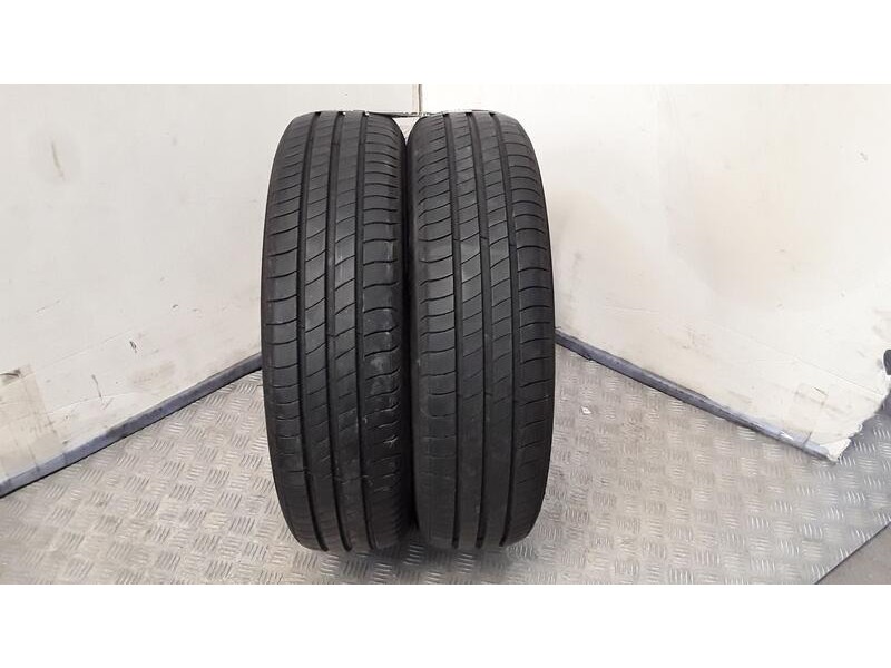 Recambio de neumatico pareja para neumaticos reutilizados - referencia OEM IAM 175651787H MICHELIN 175/65/17/87H