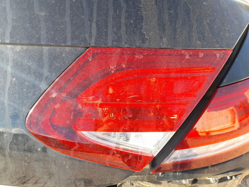 Recambio de piloto trasero derecho interior para mercedes-benz clase c descapotable (a205) c 220 d (205.404) referencia OEM IAM 