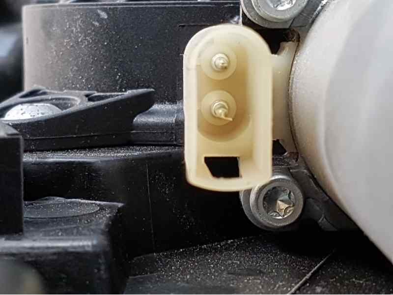 Recambio de elevalunas delantero izquierdo para ford fiesta (cbk) ghia referencia OEM IAM  2 PINS ELECTRICA
