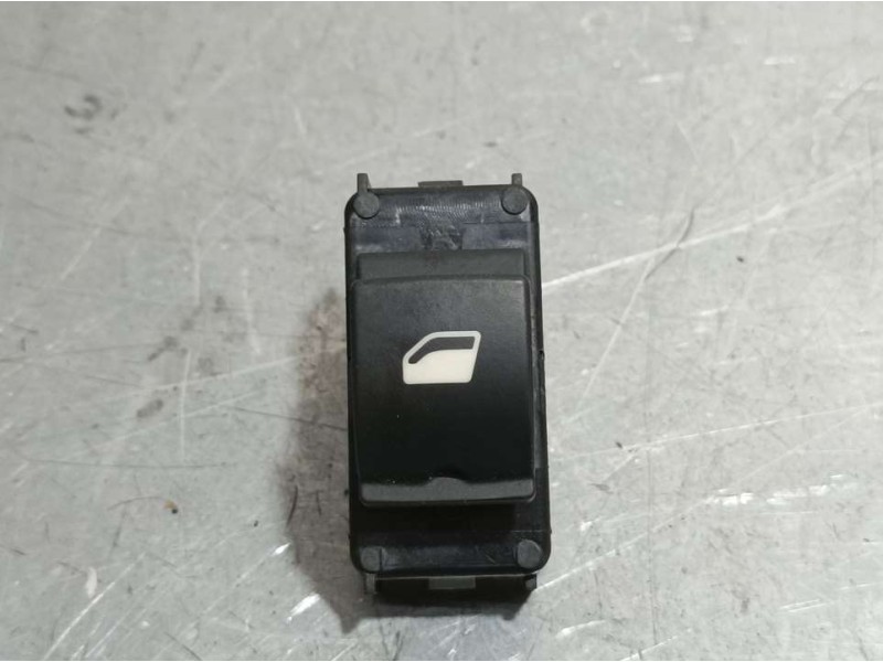 Recambio de mando elevalunas trasero izquierdo para peugeot 2008 (p1) active referencia OEM IAM 98044803ZD  