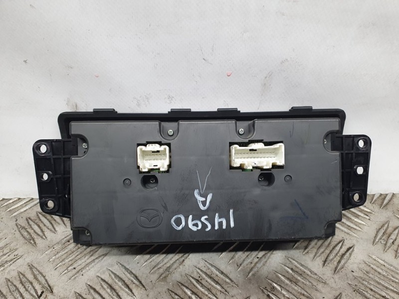 Recambio de mando climatizador para mazda 6 lim. (gh) 2.0 crtd 140cv active (5-ptas.) referencia OEM IAM GAM761190B T1005815J 