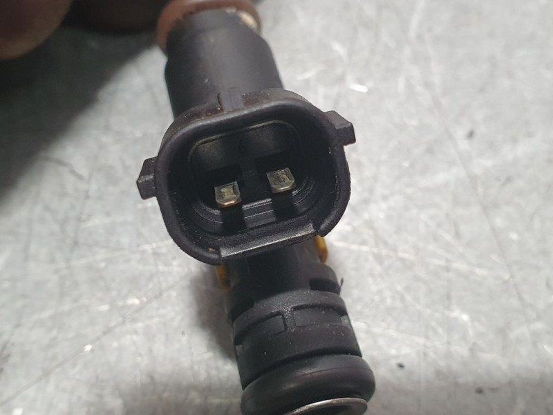 Recambio de inyector para bmw mini (r56) 1.6 16v cat referencia OEM IAM 75281768007  