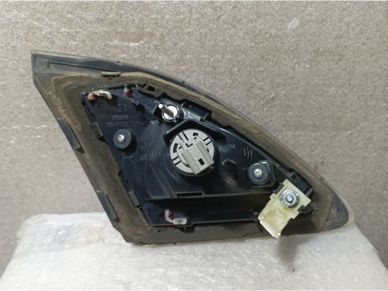 Recambio de piloto trasero derecho para mazda 6 lim. (gh) 2.0 crtd 140cv active (5-ptas.) referencia OEM IAM 13241055  INTERIOR 