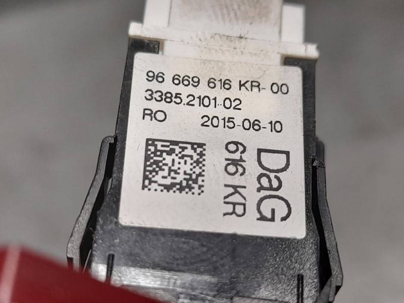 Recambio de warning para citroën c3 attraction referencia OEM IAM 96669616KR  