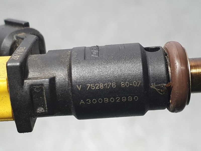 Recambio de inyector para bmw mini (r56) 1.6 16v cat referencia OEM IAM 75281768007  