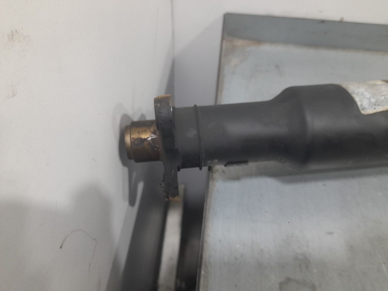 Recambio de transmision central para bmw 3 (e46) 316 i referencia OEM IAM 26111229543 TRASERA 