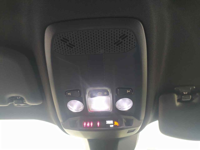 Recambio de luz interior para peugeot 2008 (p1) allure referencia OEM IAM 96781445ZD  