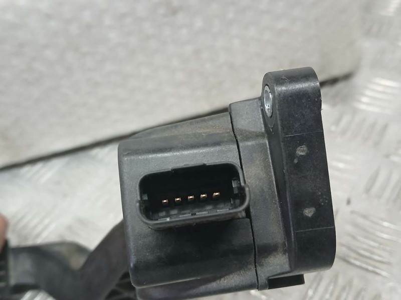 Recambio de potenciometro pedal para citroën c4 coupe collection referencia OEM IAM 9680565880 0280755041 BOSCH