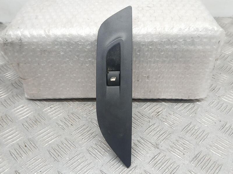 Recambio de mando elevalunas delantero derecho para peugeot 2008 (p1) allure referencia OEM IAM 98044803ZD  