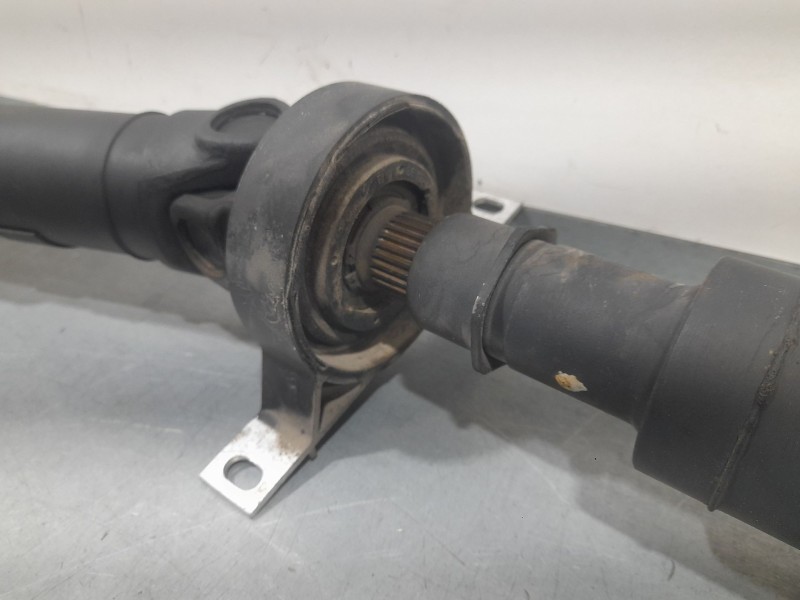 Recambio de transmision central para bmw 3 (e46) 316 i referencia OEM IAM 26111229543 TRASERA 