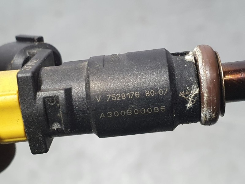 Recambio de inyector para bmw mini (r56) 1.6 16v cat referencia OEM IAM 75281768007  