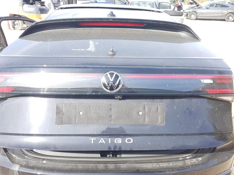 Recambio de porton trasero para volkswagen taigo (cs1) 1.5 tsi referencia OEM IAM 2G7827025D  