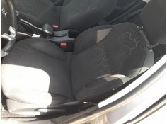ASIENTO DELANTERO IZQUIERDO 
