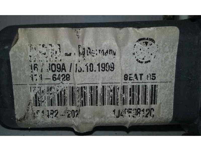Recambio de motor elevalunas trasero derecho para seat leon (1m1) signo referencia OEM IAM 1J4959812C 18 PIN 